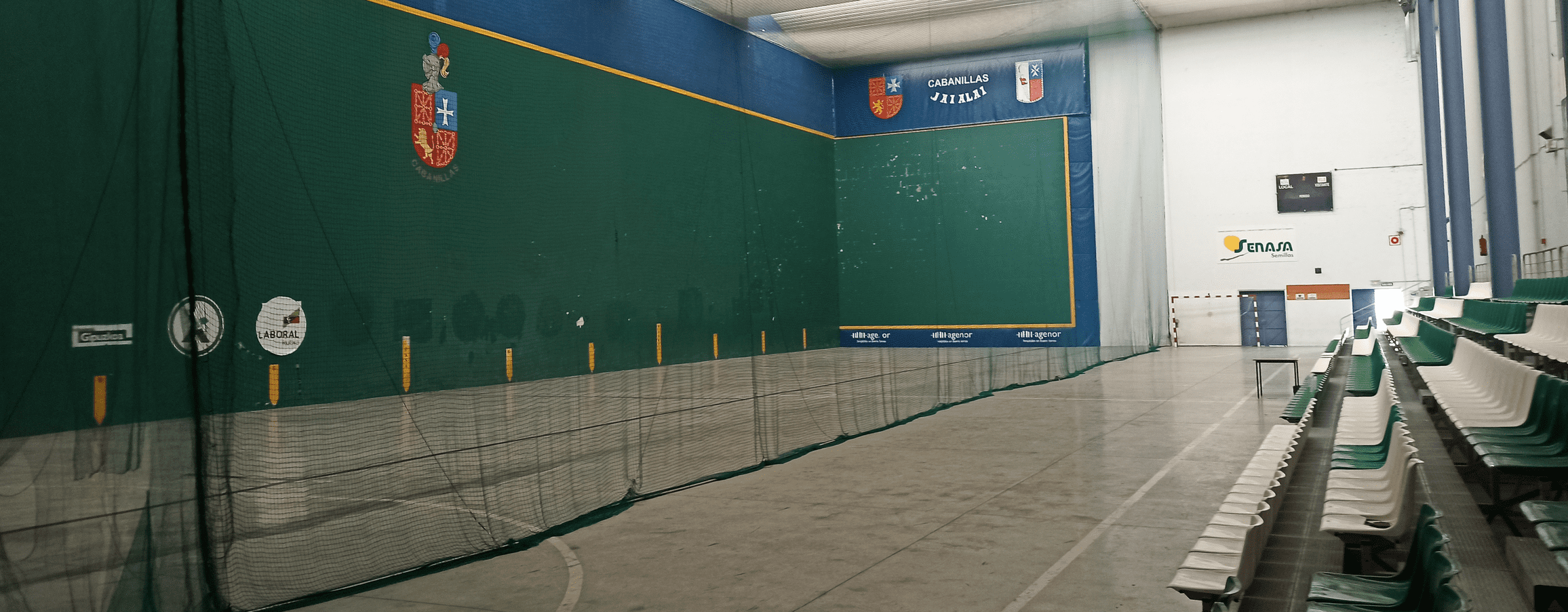 Fronton grande